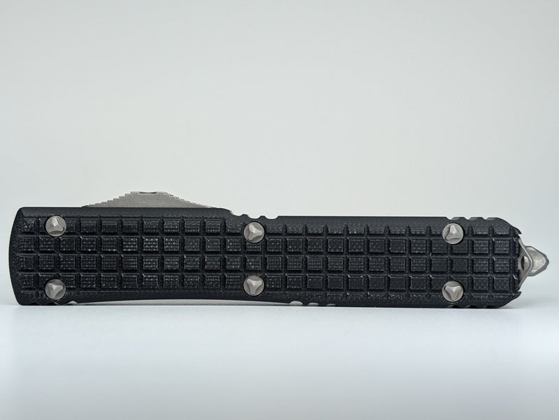 *Consignment* Microtech Ultratech Bayonet Black Frag G-10 Magnacut Blade Show 2023 Out the Front Knife