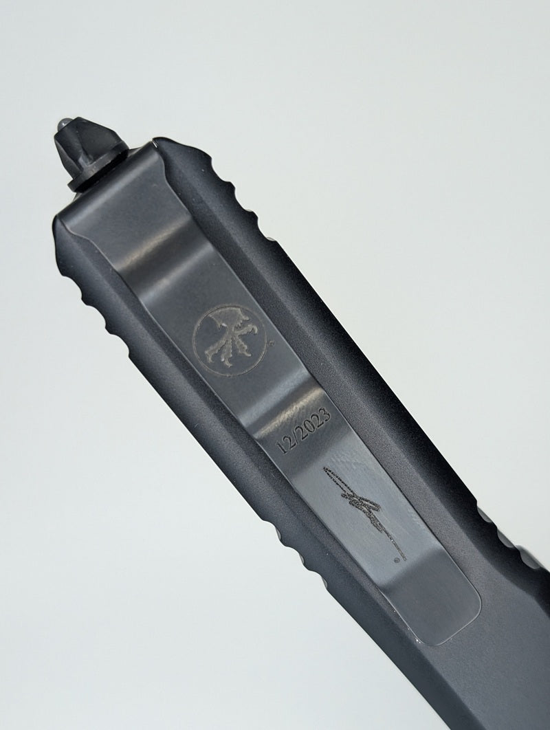 *Consignment* Microtech Ultratech T/E Shadow DLC Black Out the Front Knife