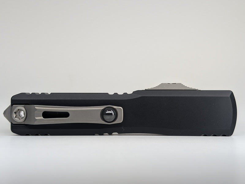 *Consignment* Microtech Ultratech Gen III ZBT D/E Stonewash Full Serrated Out the Front Knife