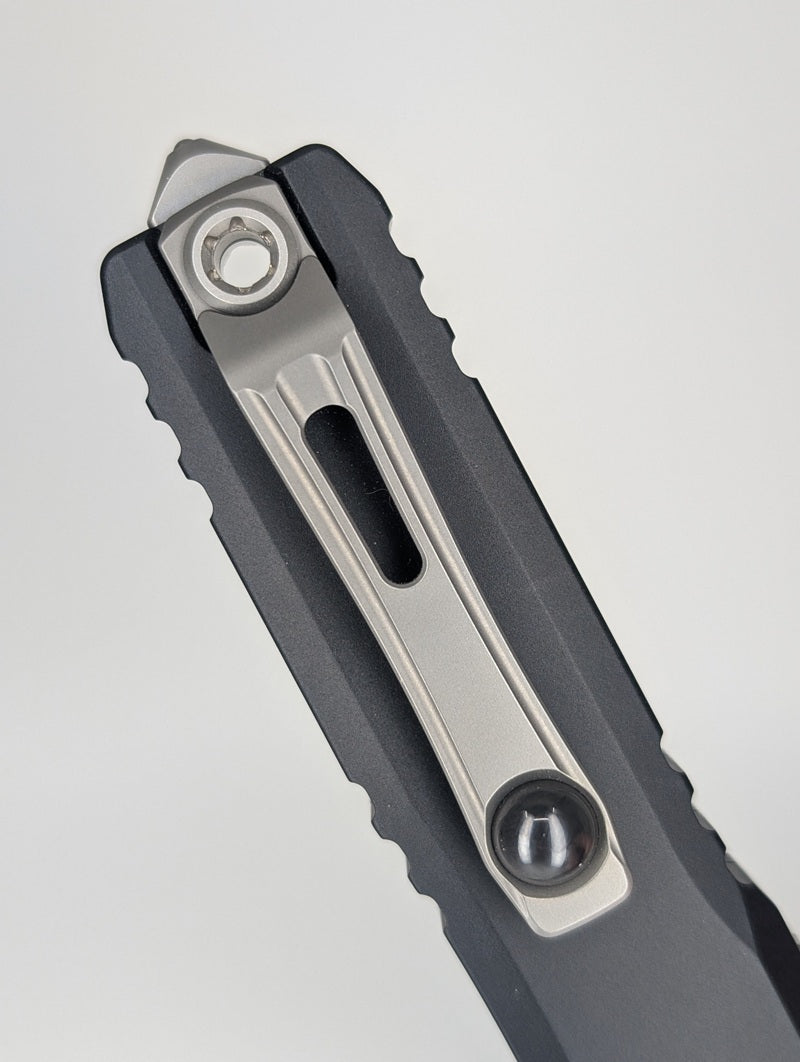 *Consignment* Microtech Ultratech Gen III ZBT D/E Stonewash Full Serrated Out the Front Knife