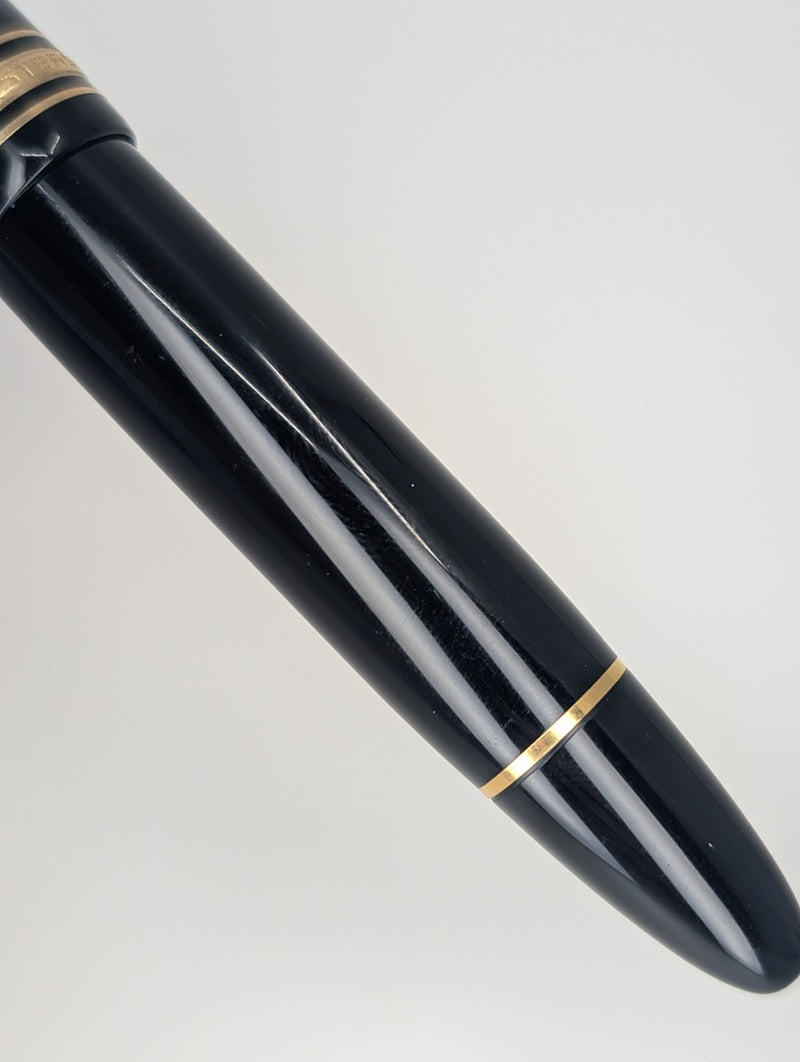 *Consignment* Montblanc Meisterstuck No. 149 Black / Gold Fountain Pen 14k Gold Medium Nib