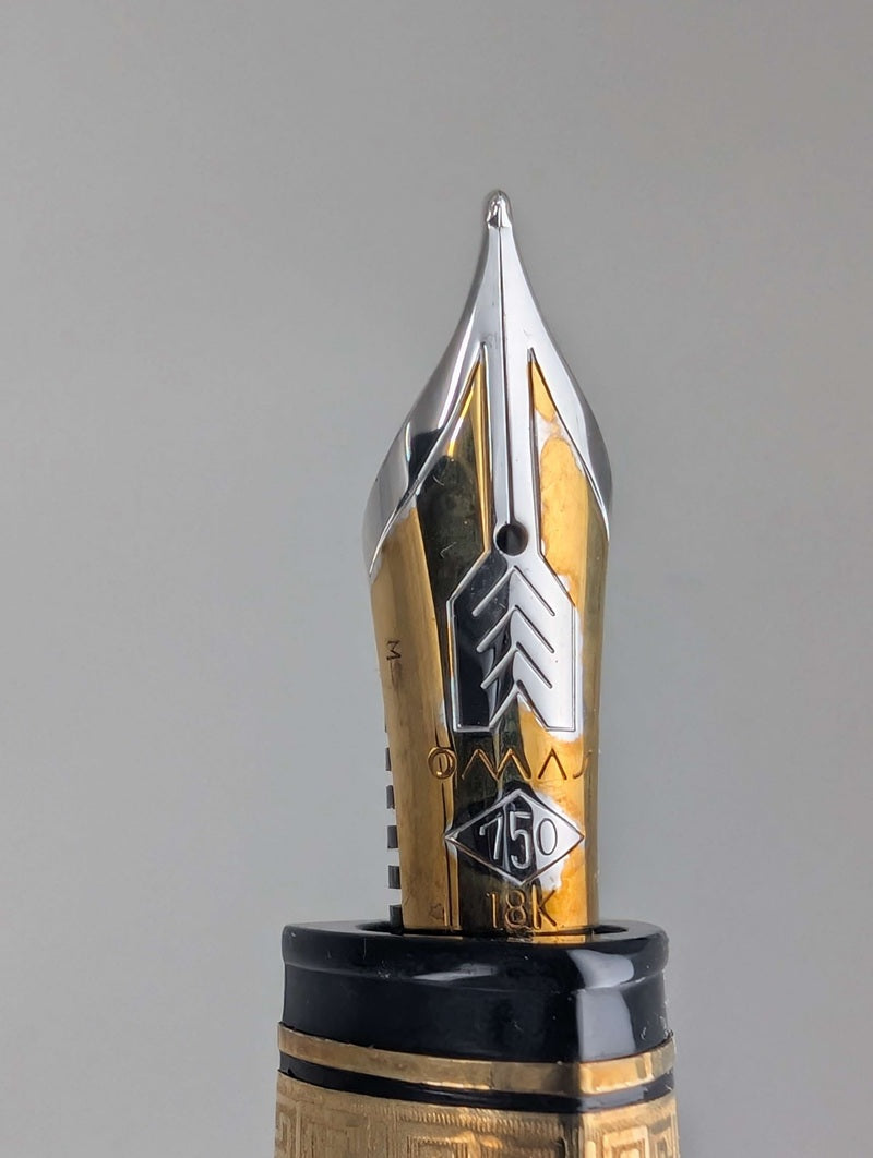 *Consignment* OMAS "360" Black Fountain Pen 18k Gold Medium Nib