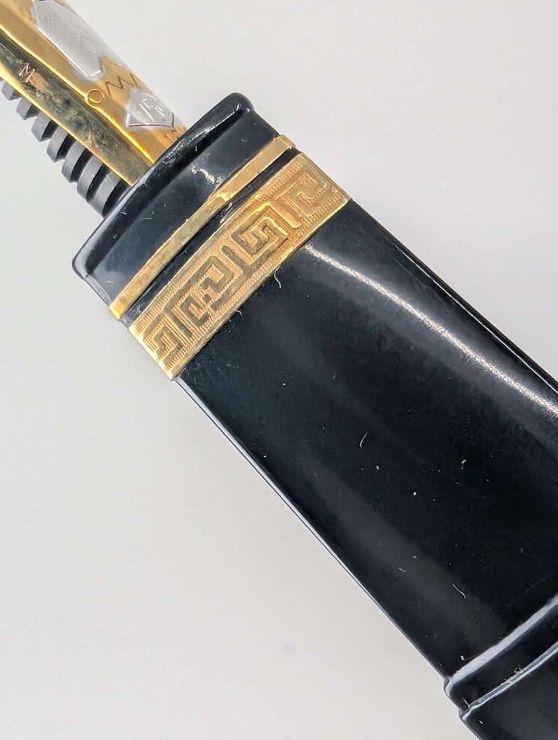 *Consignment* OMAS "360" Black Fountain Pen 18k Gold Medium Nib