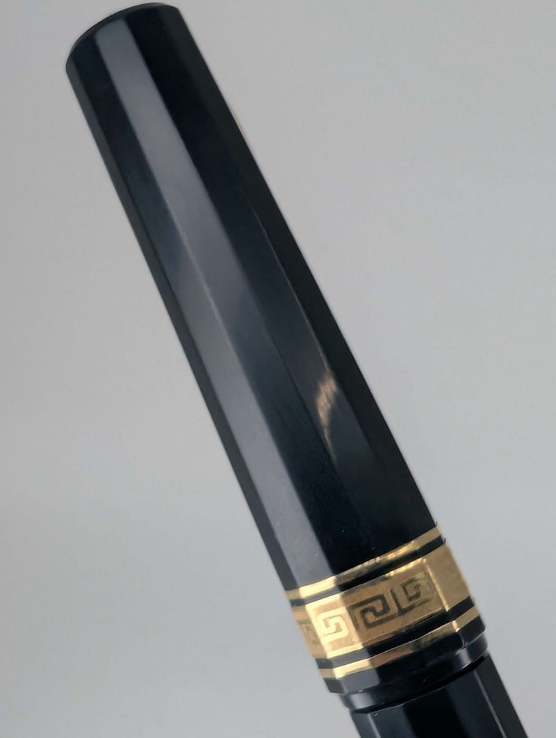 *Consignment* OMAS Extra Milord Black / Gold Fountain Pen 14k Gold Italic Nib
