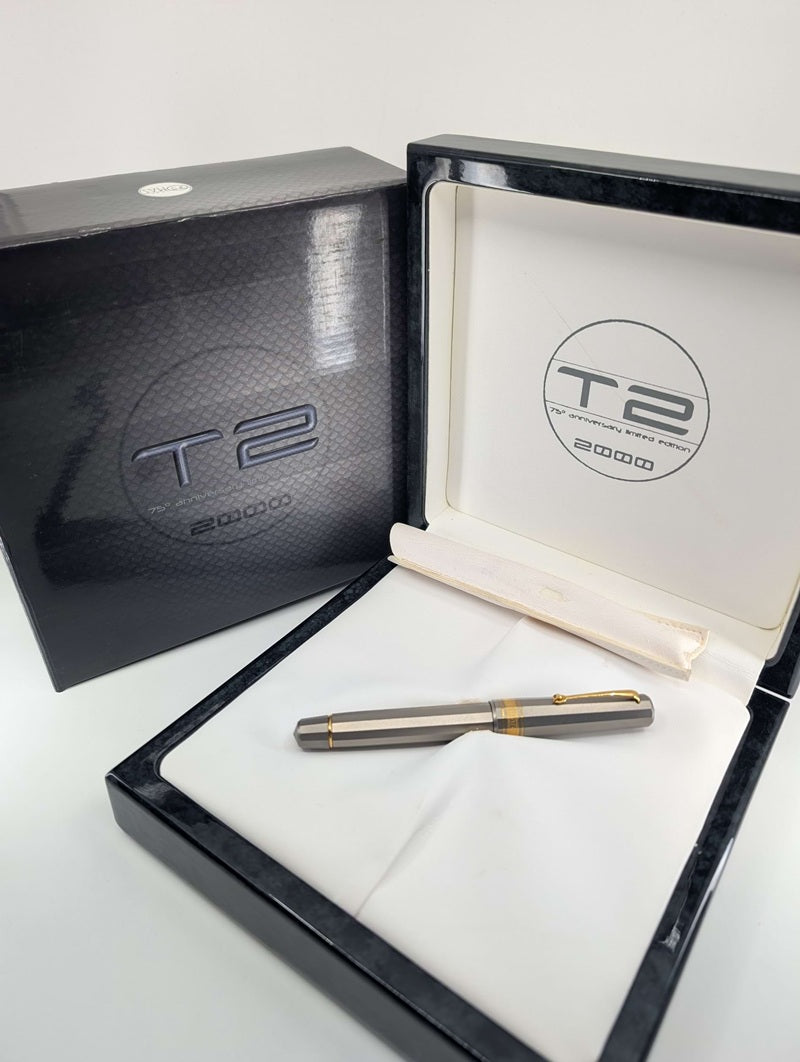 *Consignment* OMAS T2 75th Anniversary 2000 Fountain Pen 18k Gold Fine Nib