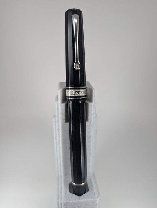 *Consignment* Omas Paragon Black Fountain Pen Medium Nib