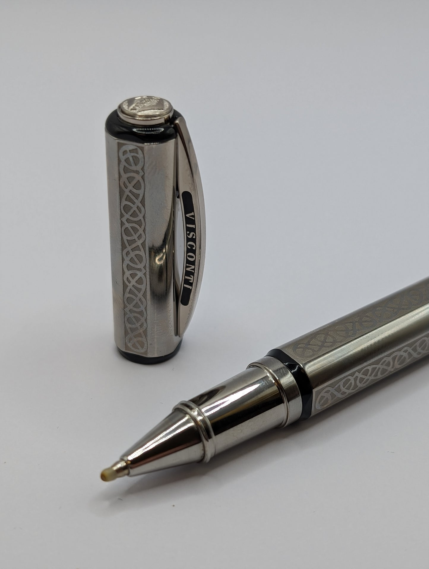 Visconti Metropolis Gordian Knot Silver Rollerball Pen
