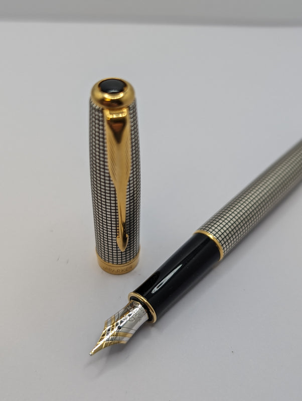 Parker Sonnet Ciselé Fountain Pen Medium Nib