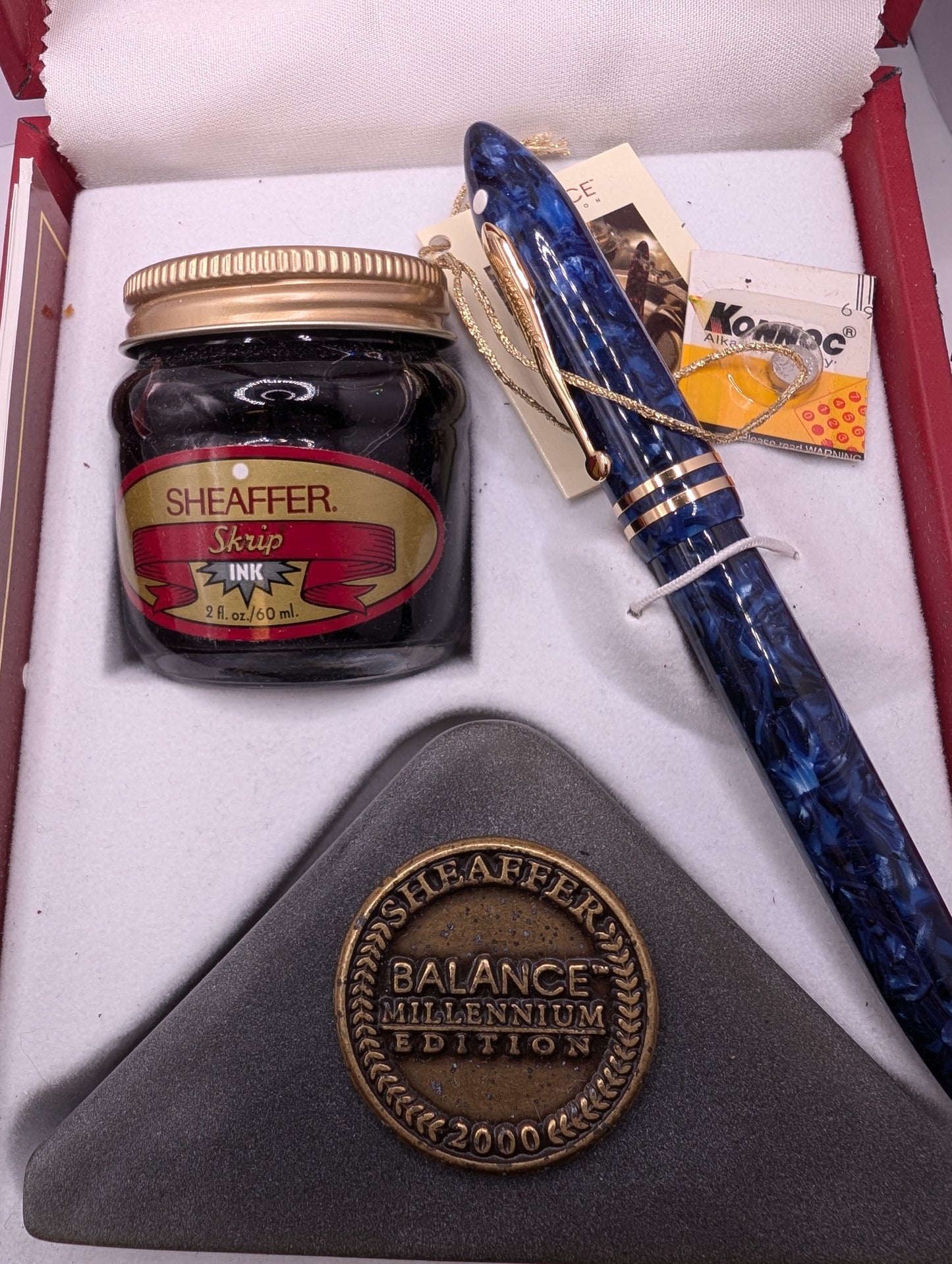 Sheaffer Balance Millennium Edition Desk Set from 1999 Fountain Pen 18k Gold Nib