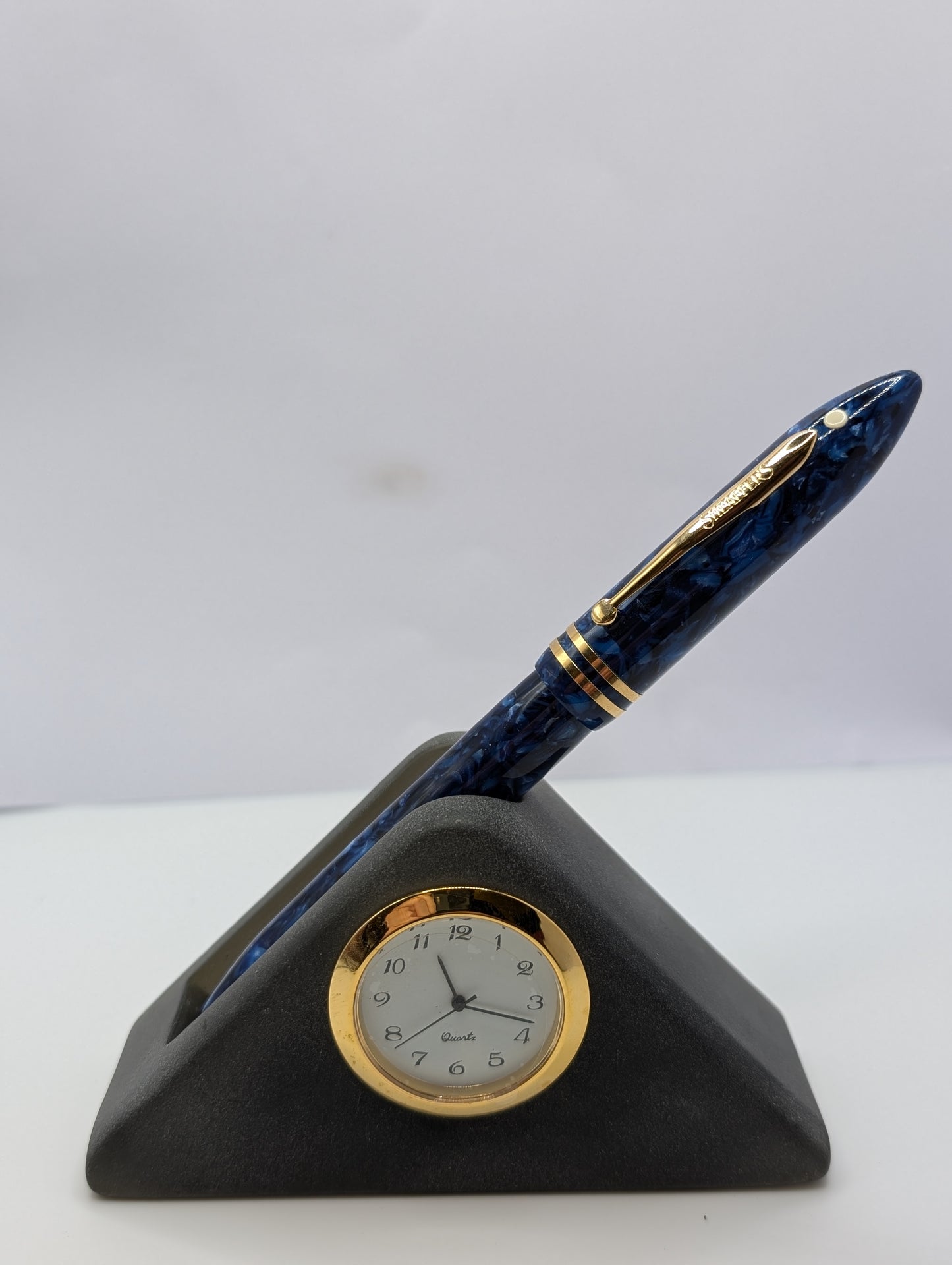 Sheaffer Balance Millennium Edition Desk Set from 1999 Fountain Pen 18k Gold Nib