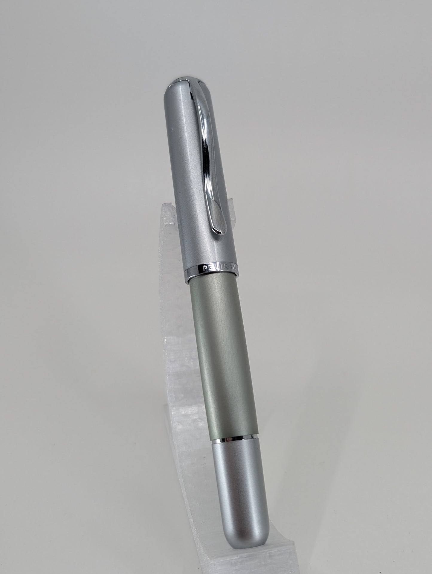 Pelikan Epoch 360 Titan Fountain Pen Medium Nib