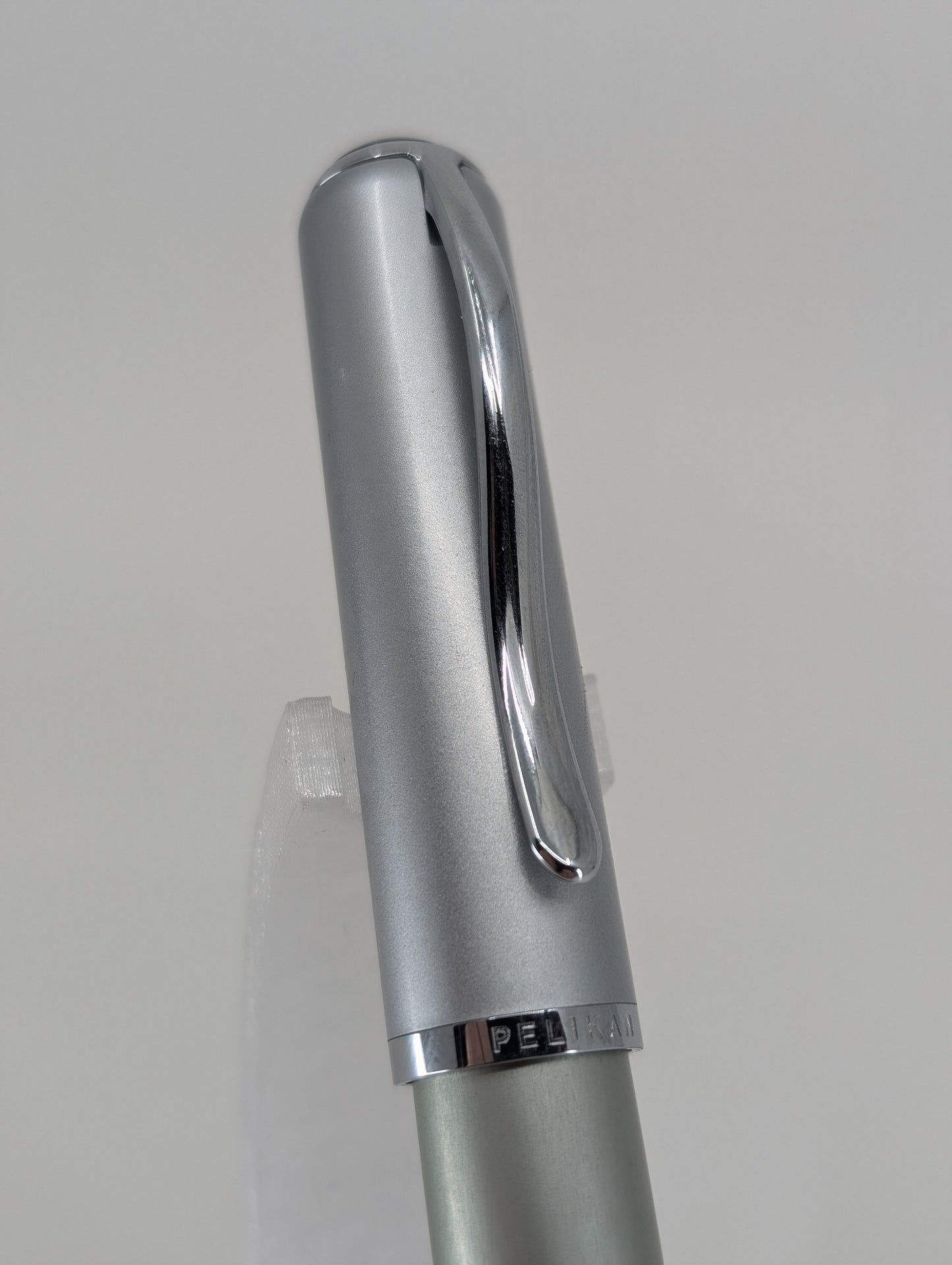 Pelikan Epoch 360 Titan Fountain Pen Medium Nib