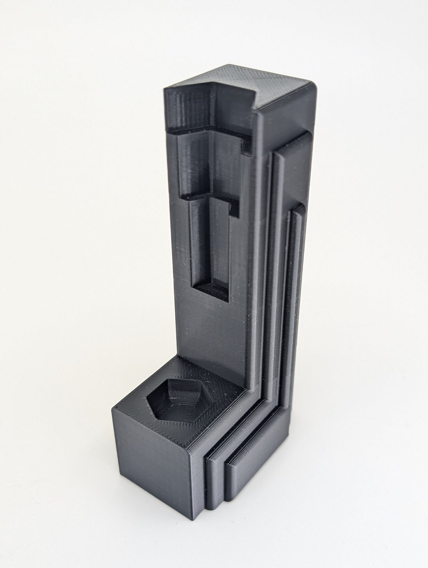 3D Printed Skyscraper Art Deco Pen Stand