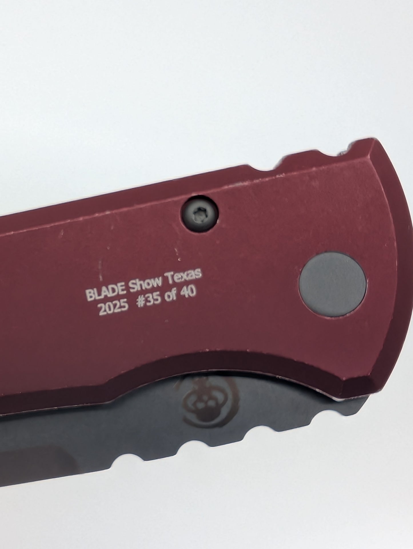 Protech Chaves Knives Collab "Redencion" Battleworn Red Stonewash S35-VN Pearl Button Auto Folder