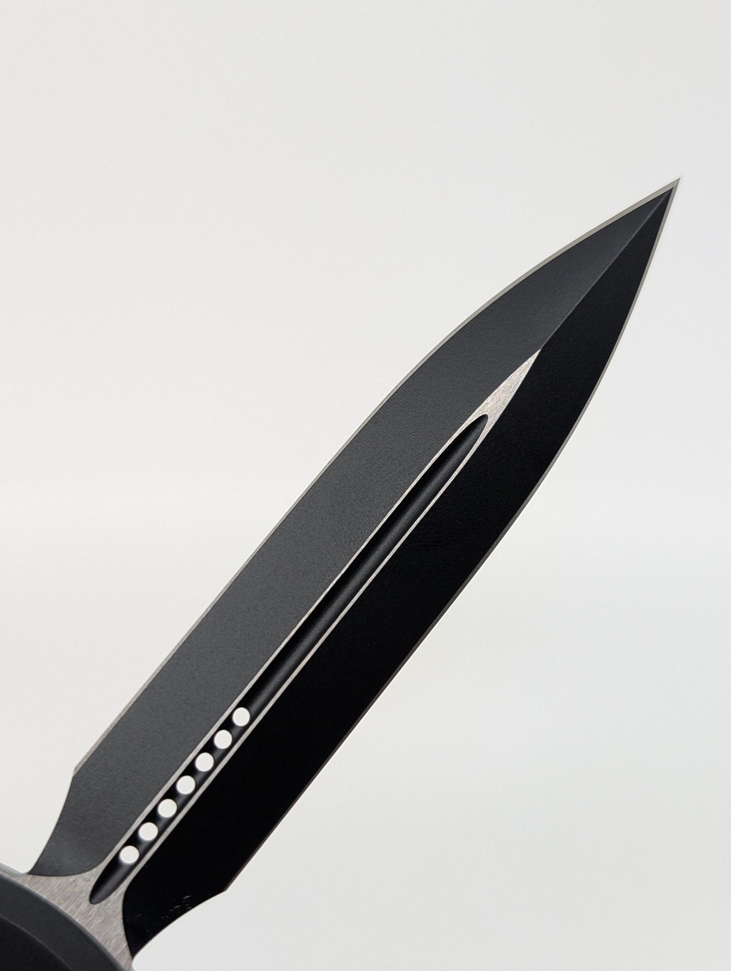Microtech Ultratech Gen III ZBP D/E Tactical Out the Front Knife