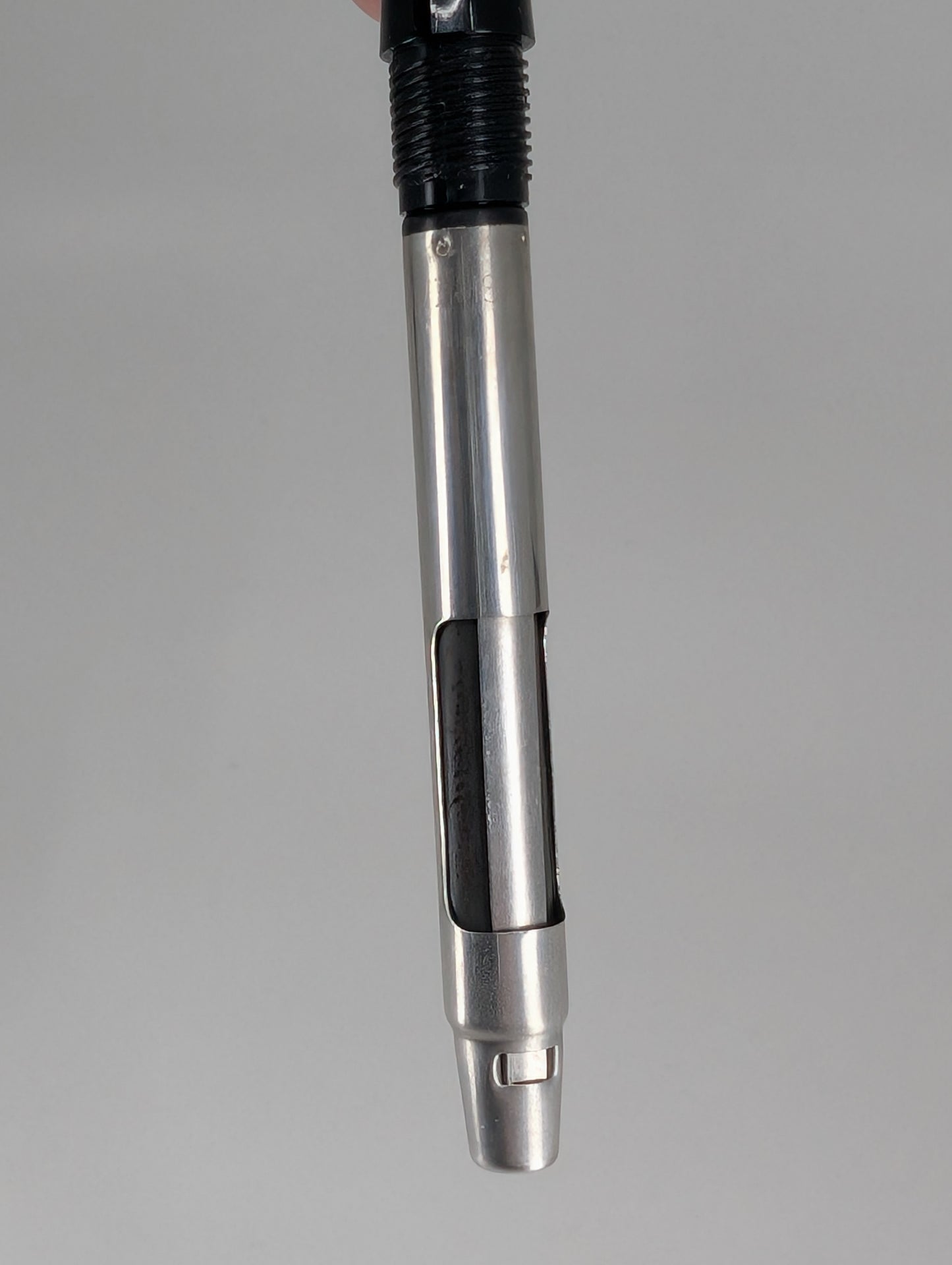 *Consignment* Sheaffer Nostalgia Sterling Silver Fountain Pen 18k Gold Fine Nib