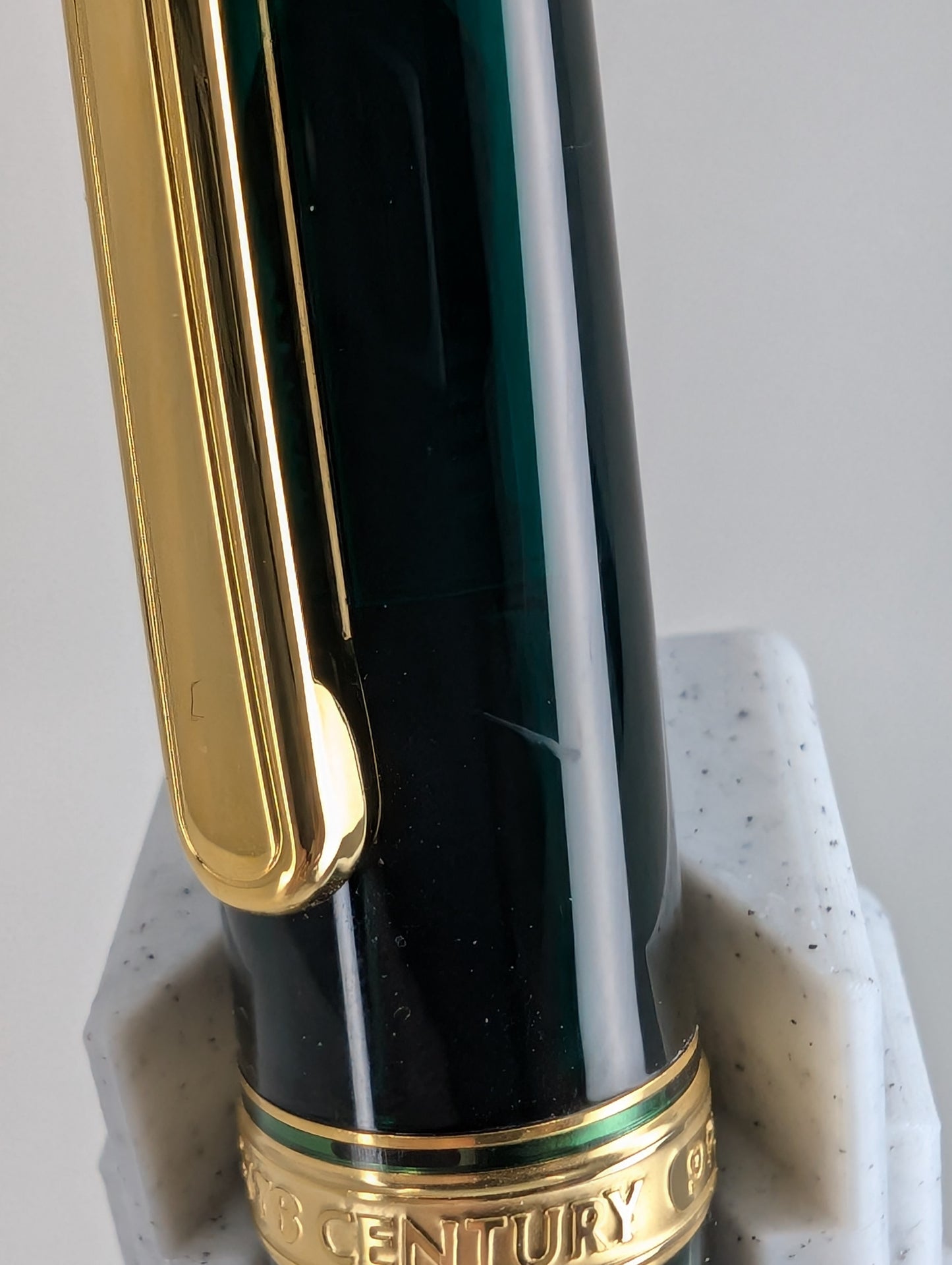 *Consignment* Platinum Century Green Fountain Pen 14k Gold Medium Nib
