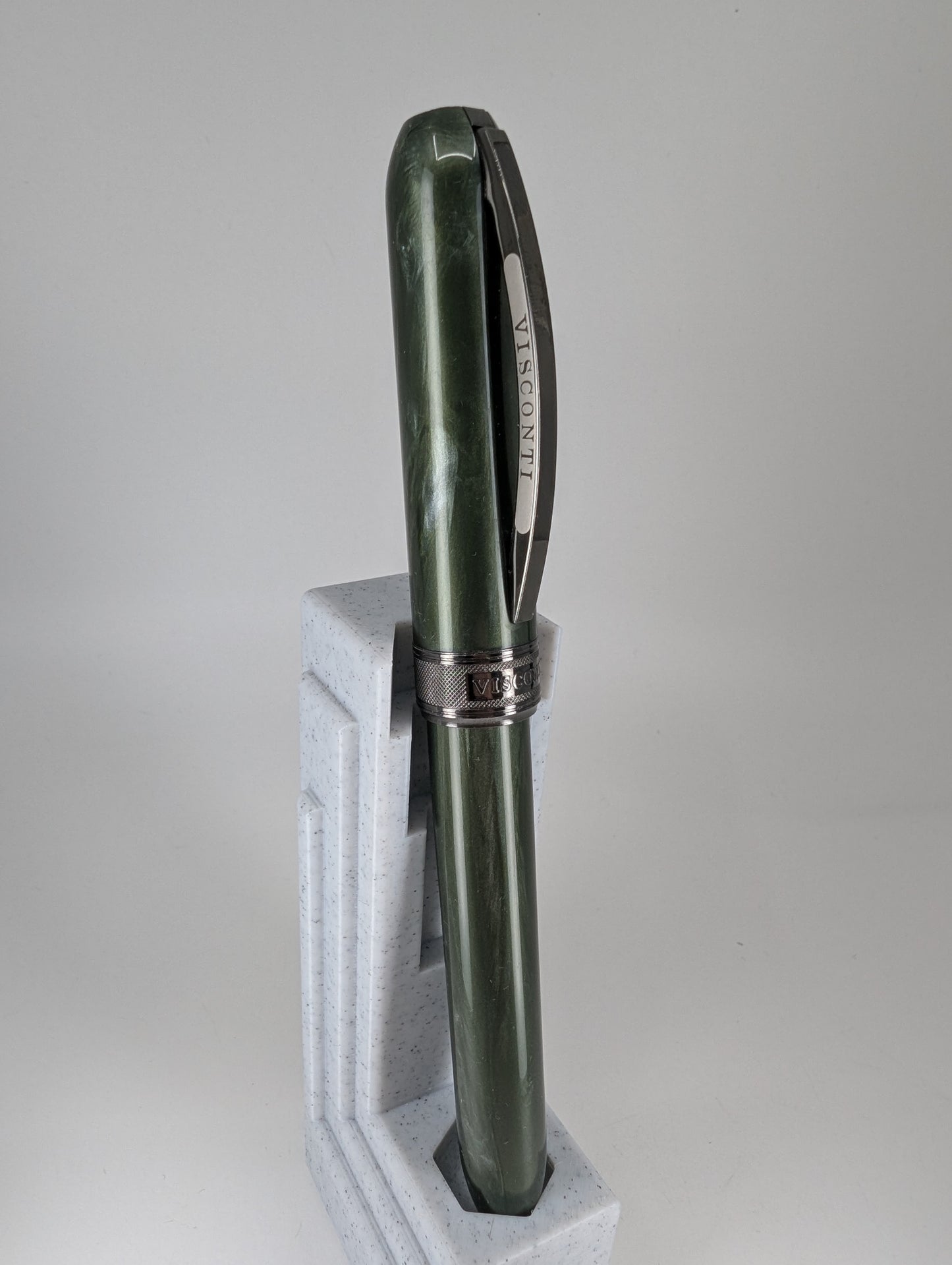 *Consignment* Visconti Rembrandt Special Ops Green Fountain Pen Black PVD Fine Nib