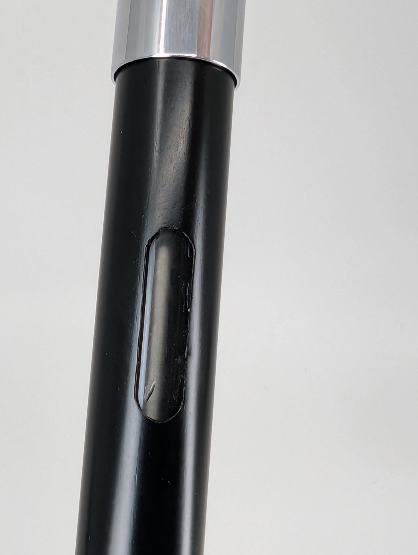 *Consignment* Diplomat Nexus Black / Chrome Fountain Pen Steel Fine Nib w/ Black Ink Bottle