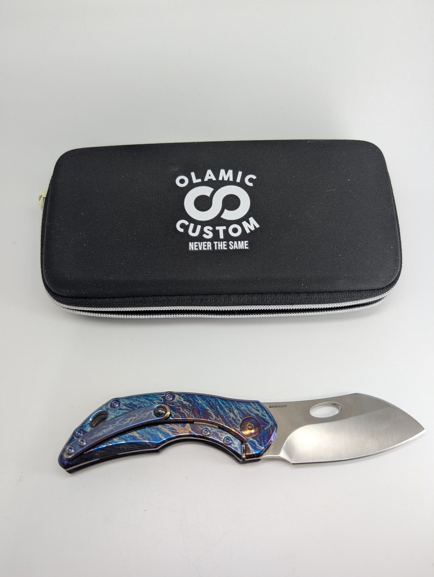 *Consignment* Olamic Busker Carbon Fiber / TiMascus Framelock Folding Knife