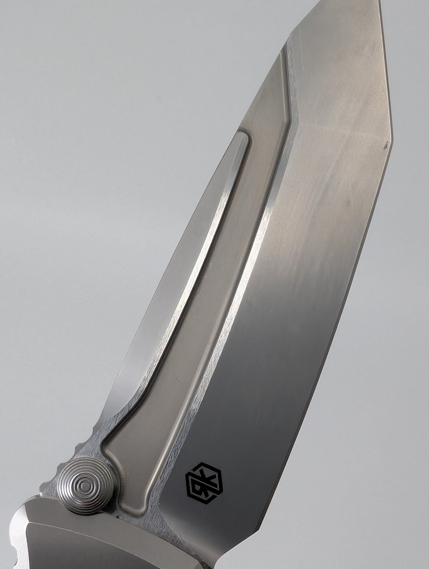 *Consignment* Microtech Socom Bravo T/E Ti Handle Carbon Fiber Scale Framelock Folding Knife