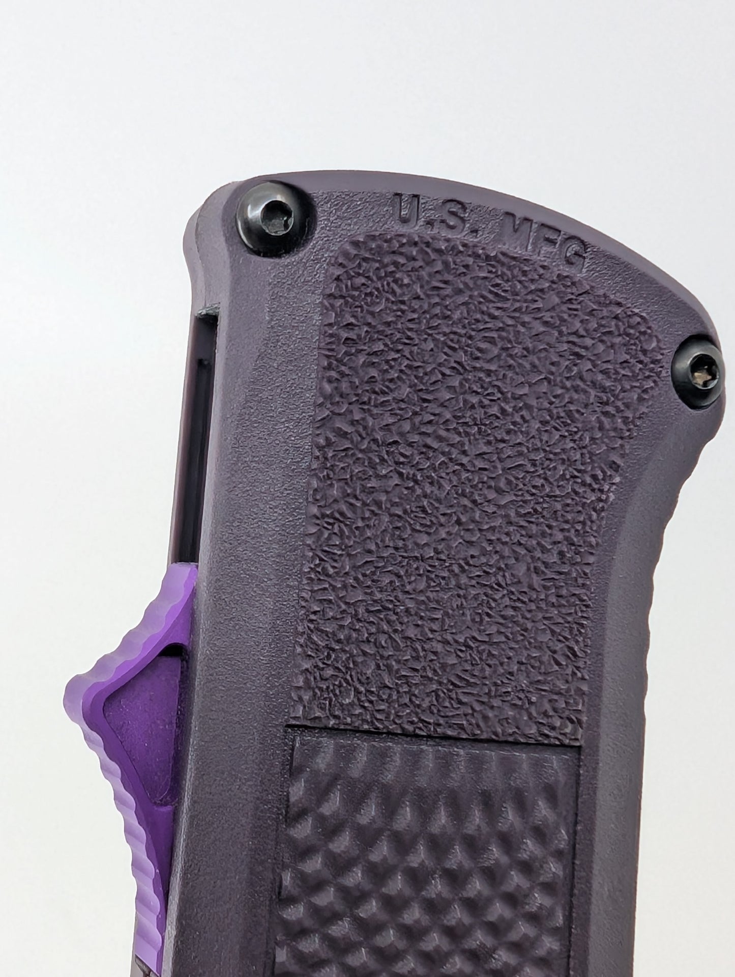 *Consignment* Benchmade Shootout Dark Purple Grivory Out the Front Knife