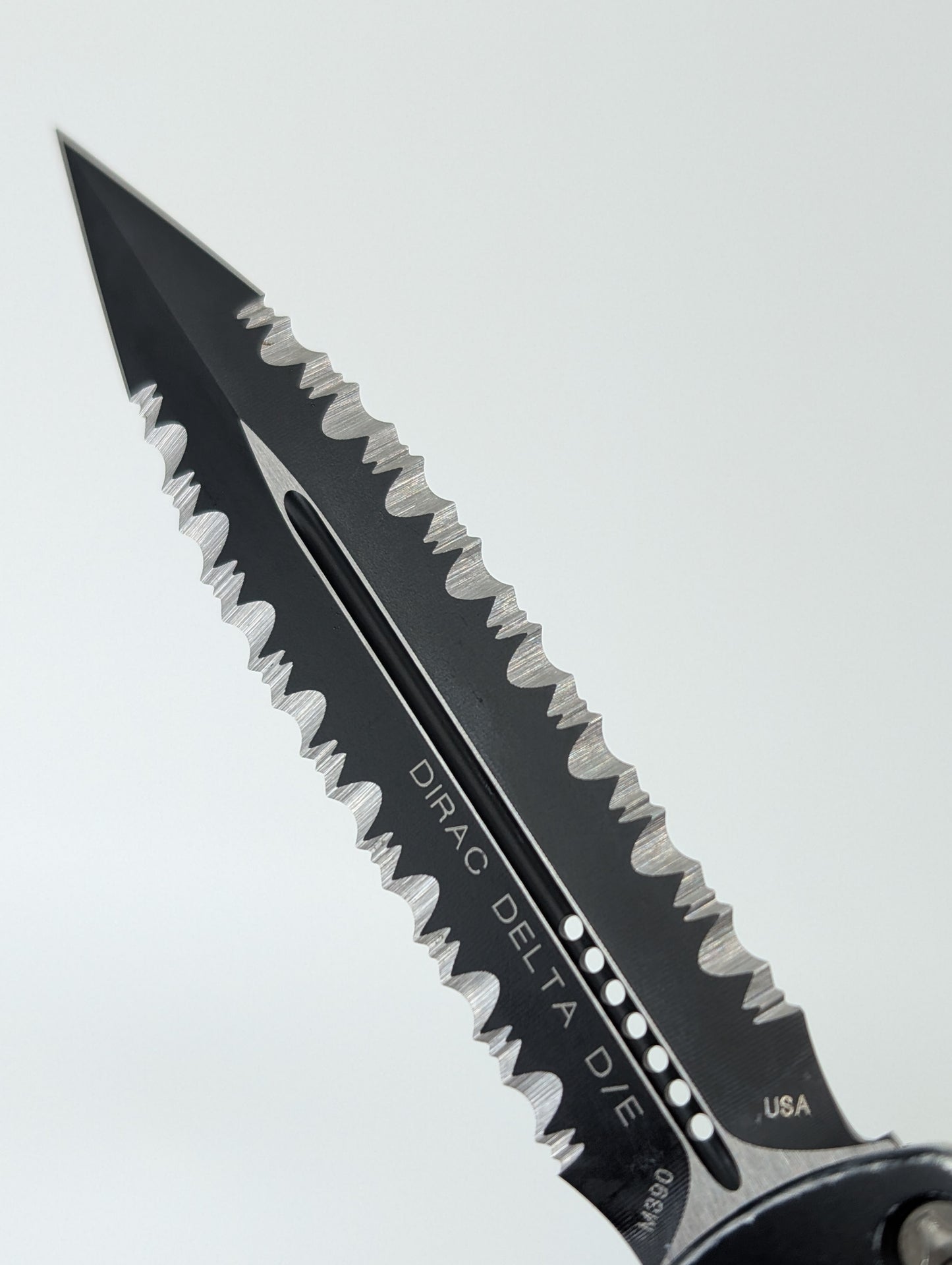 *Consignment* Microtech Dirac Delta Double Edge Full Serrated Out the Front Knife