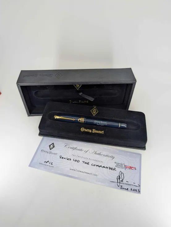 *Consignment* Conway Stewart Series 100 "The Commander" Fountain Pen (F)