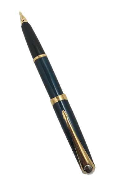 Parker Ellipse Lacquer Blue 18k Gold Nib Fountain Pen