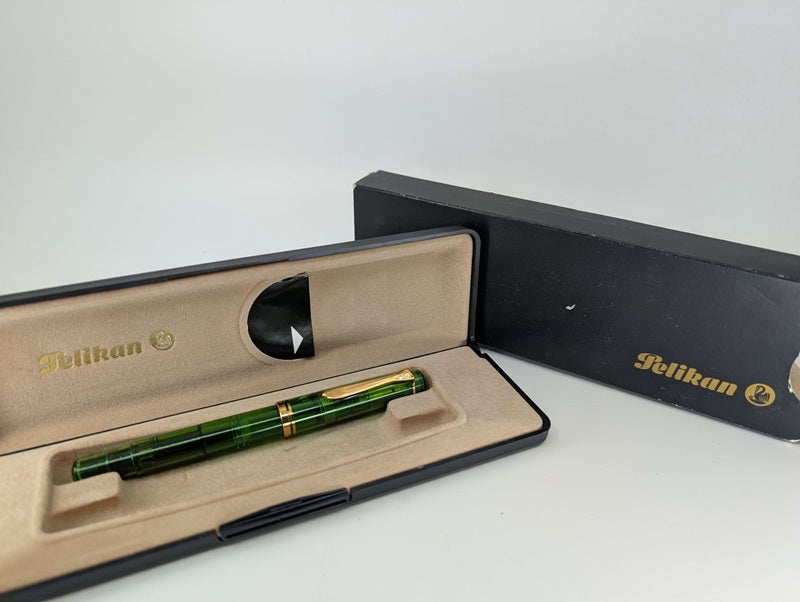 *Consignment* Pelikan M200 Green Demonstrator W. Germany Vintage Fountain Pen Steel Fine Nib
