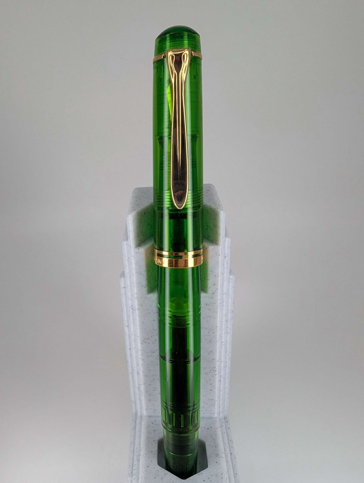 *Consignment* Pelikan M200 Green Demonstrator W. Germany Vintage Fountain Pen Steel Fine Nib