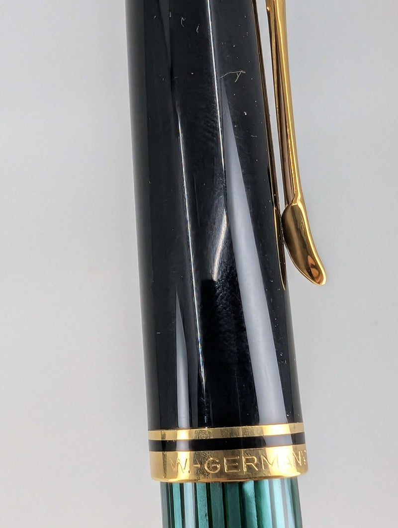 *Consignment* Pelikan M400 W. Germany Green Fountain Pen 14c Gold Fine Nib
