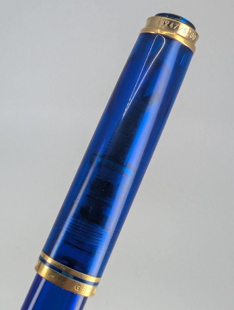 *Consignment* Pelikan M800 Blue Ocean Limited Edition Fountain Pen 18k Gold Medium Nib