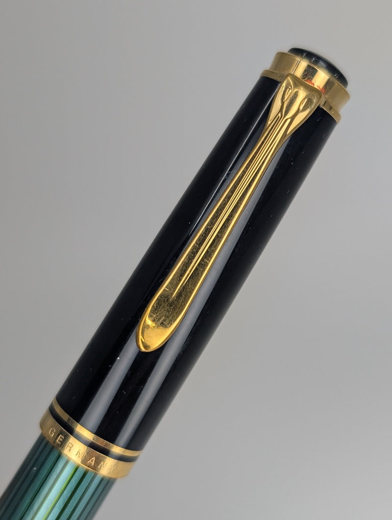 *Consignment* Pelikan Souveran R600 Black/Green Striped Rollerball Pen