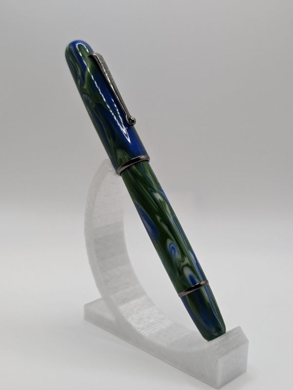 Penlux Limited Edition "The Green Earth" Elite Fountain Pen