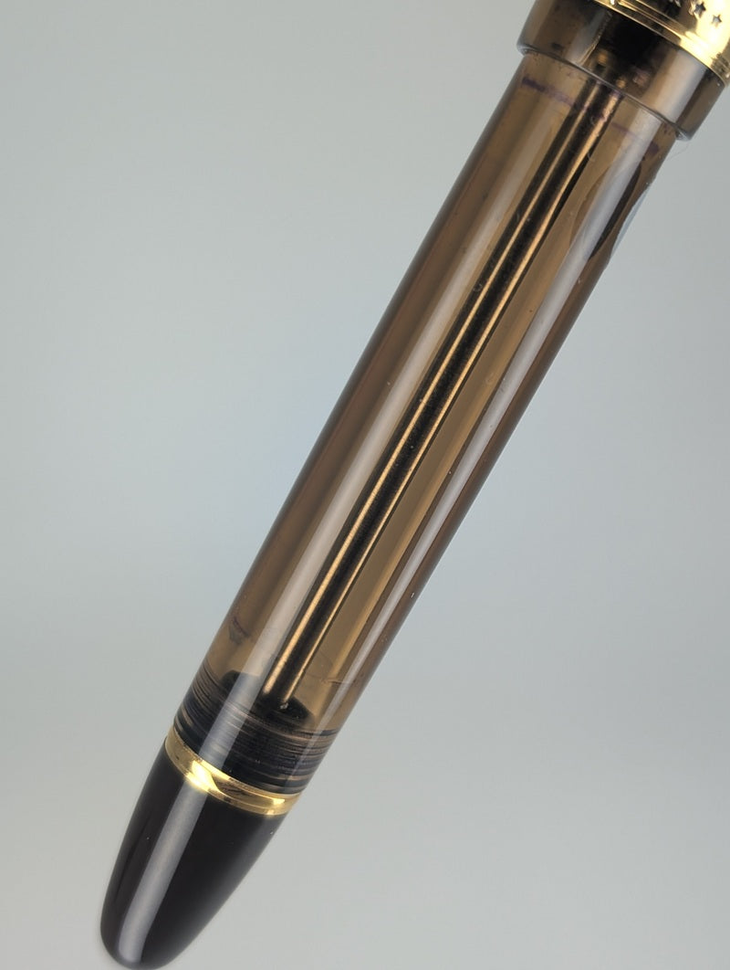 *Consignment* Pilot Custom 823 Amber Fountain Pen 14k Gold Broad Nib