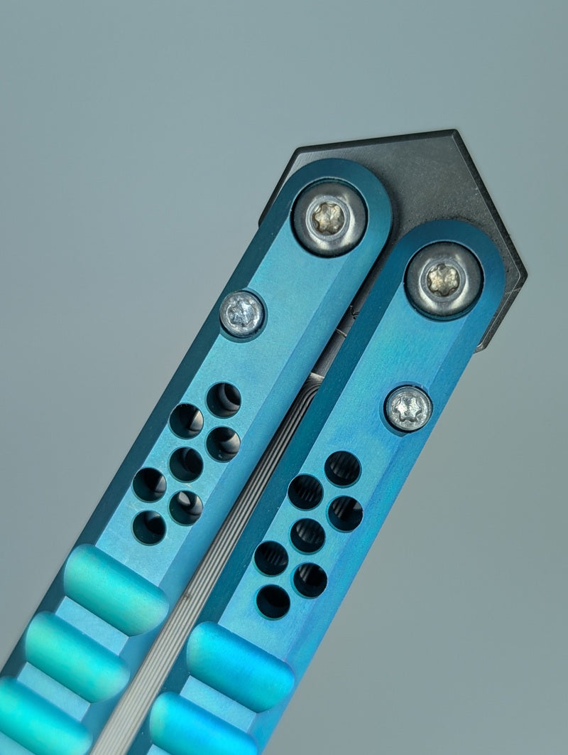 *Consignment* Revenge of the Blades Arsenal Teal Live Blade Balisong