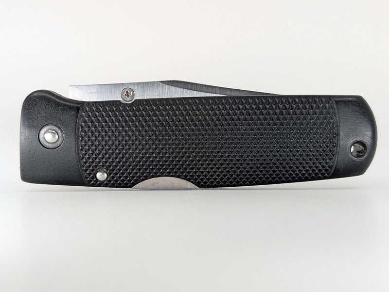 *Consignment* SOG Knives S16 Air Thumb Stud Folder 3" Blade and SOG 2" Lockback Knife Set
