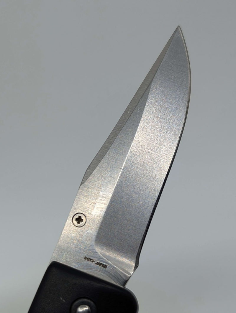 *Consignment* SOG Knives S16 Air Thumb Stud Folder 3" Blade and SOG 2" Lockback Knife Set