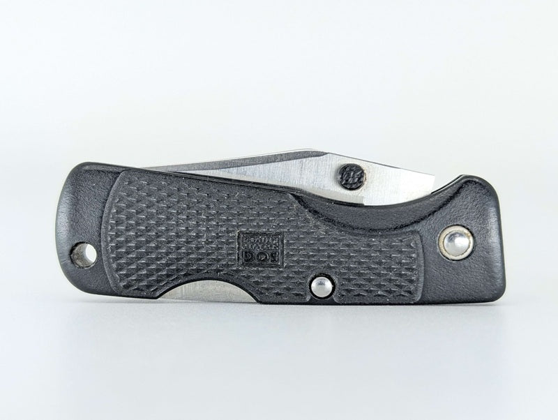 *Consignment* SOG Knives S16 Air Thumb Stud Folder 3" Blade and SOG 2" Lockback Knife Set