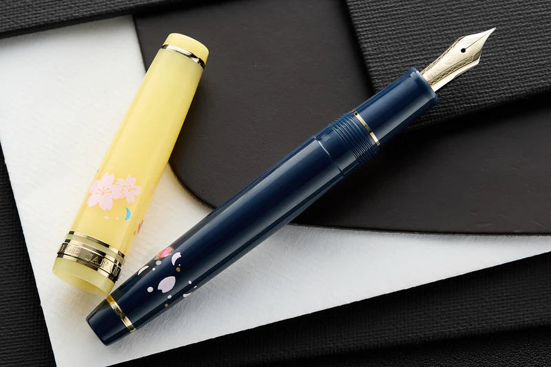 Sailor Princess Raden "Princess Ochikubo" Fountain Pen 14k Gold Medium Fine Nib