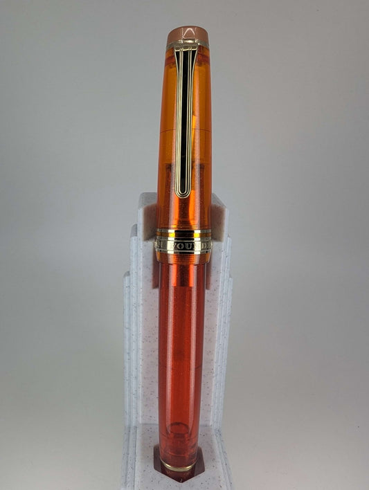 *Consignment* Sailor Progear Tea Time Christmas Spice Limited Edition Fountain Pen 21k Gold Medium/Fine Nib