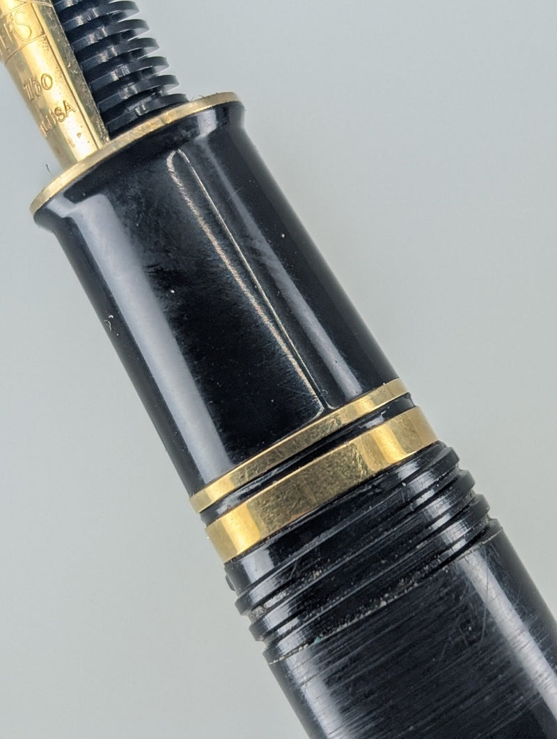 *Consignment* Sheaffer Connoisseur Black Fountain Pen 18k Gold Medium Nib