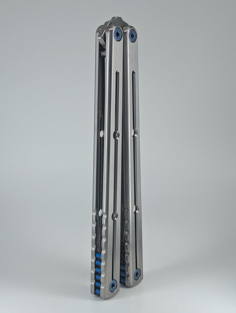*Consignment* Squid Industries Ti-Kraken Satin Weehawk Blue Hardware Live Blade Balisong