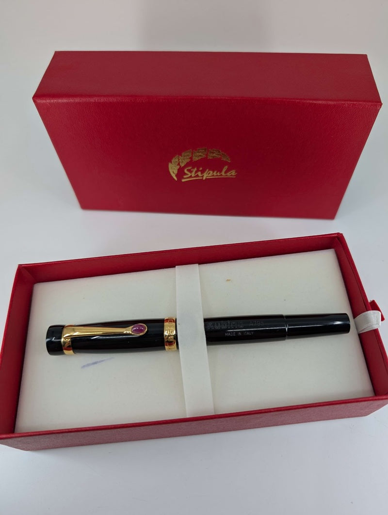 *Consignment* Stipula "I Castoni" Rubino Fountain Pen 18k Gold Broad Nib