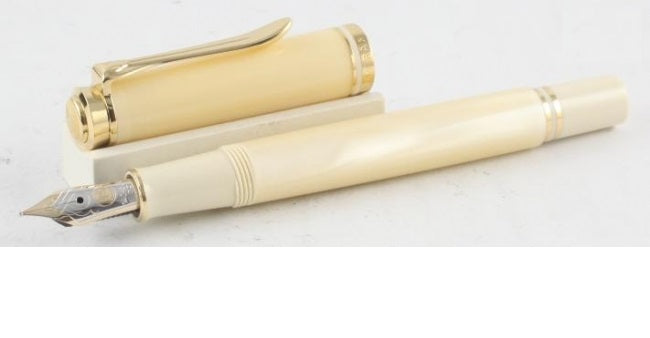 Pelikan M320 Pearl Limited Edition Fountain Pen 14c Double Broad Nib