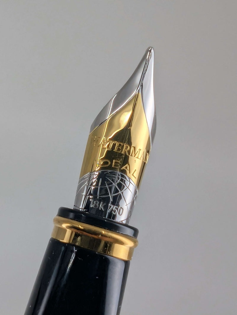 *Consignment* Waterman Paris Oversized Exception Black / Gold Fountain Pen 18k Gold Medium Nib