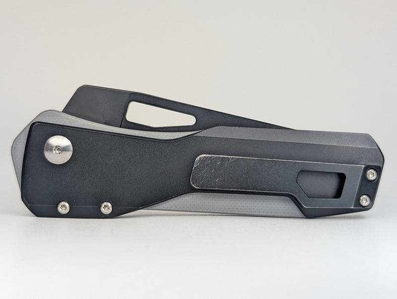 *Consignment* WinterBlade Co. Mirage Magnetic Folding Knife