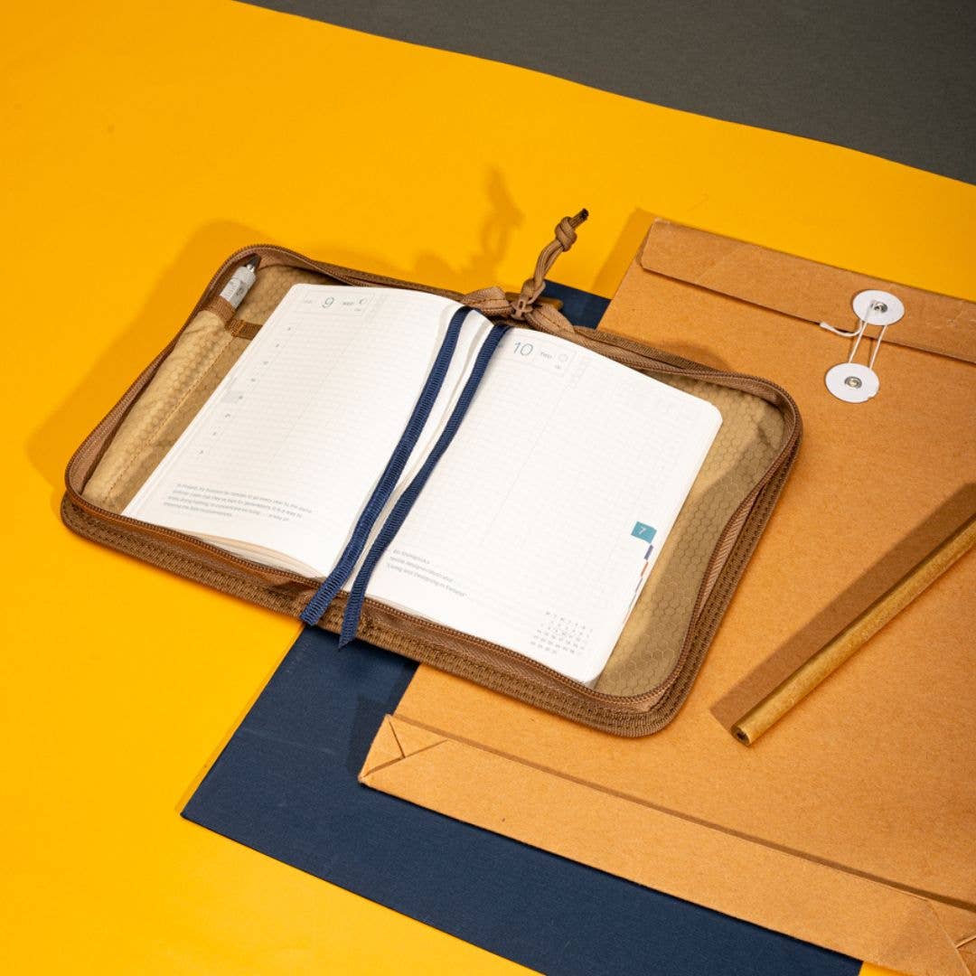 LOCHBY Field Folio A6