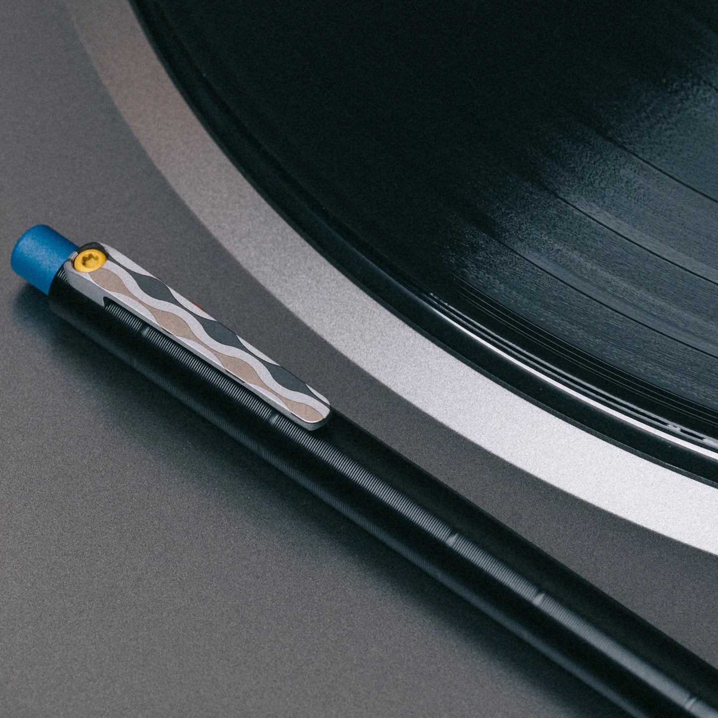 Tactile Turn "Groove" Side Click Standard Ballpoint Pen